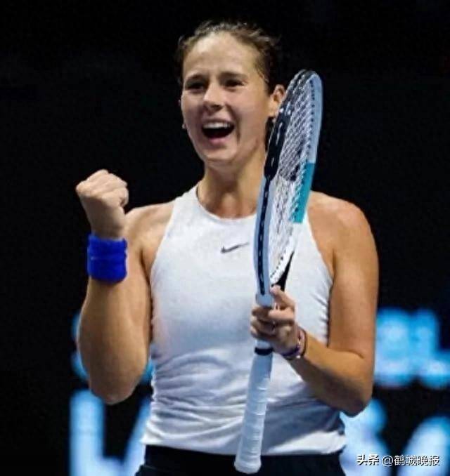 九游体育最新版本包含阿扎伦卡在加拿大队比赛中赛事规则更新，突破纪录引发热议！的词条