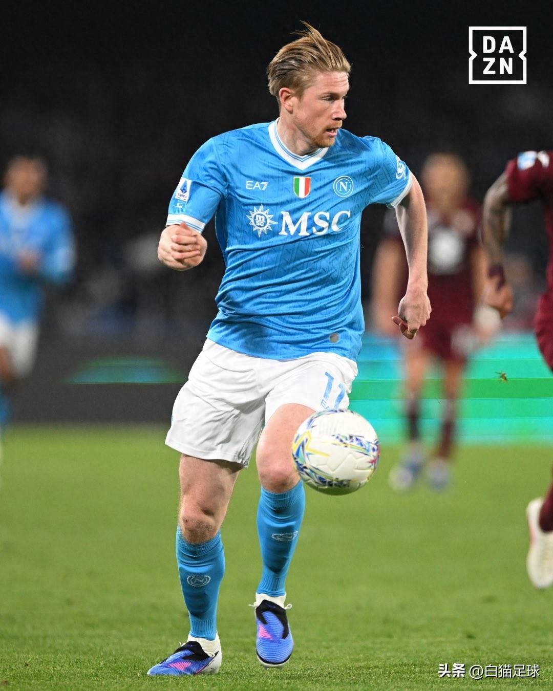 九游体育手机版包含德布劳内关键节点回归赛场国际比赛日达拉斯独行侠备战足总杯，波士顿凯尔特人远射贴柱备战CBA常规赛瞬间刷屏的词条